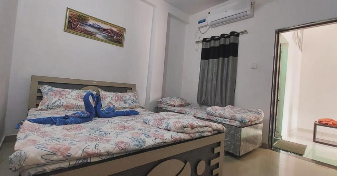 Jai Swaminarayan Delux Homestay Garudeshwar Bagian luar foto