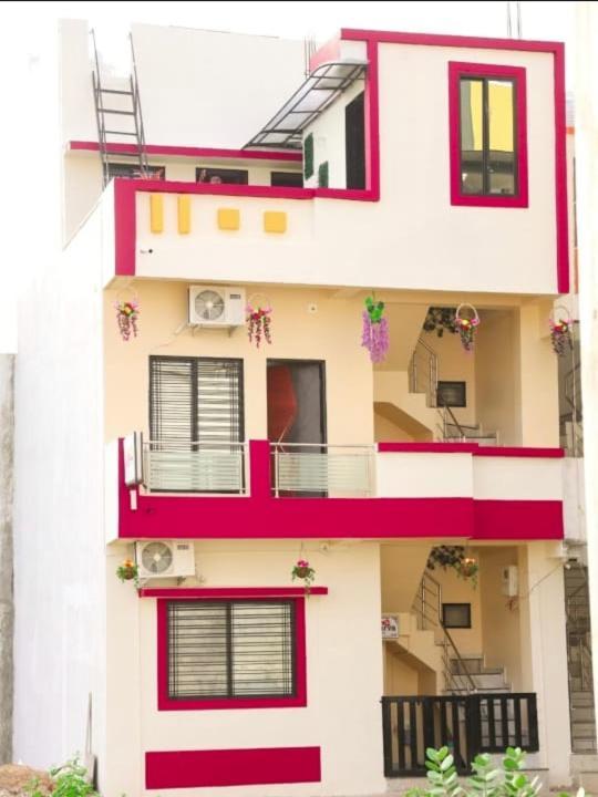 Jai Swaminarayan Delux Homestay Garudeshwar Bagian luar foto